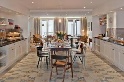 Citadines Sainte Catherine Brussels - image 2