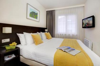 Citadines Sainte Catherine Brussels - image 5