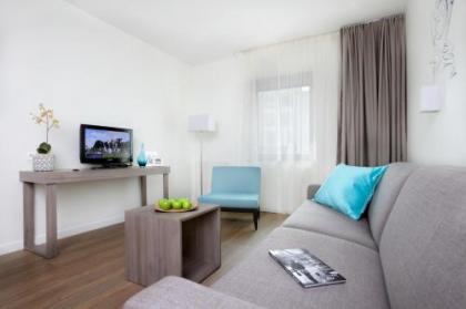 Citadines Toison d’Or Brussels Aparthotel - image 2