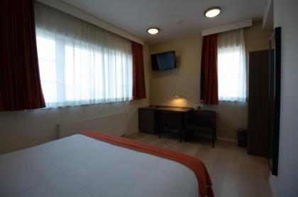 Hotel Taormina Brussels Airport - image 16