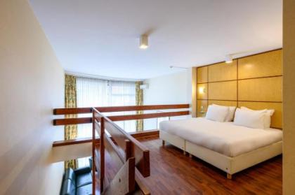 B-aparthotel Montgomery - image 1