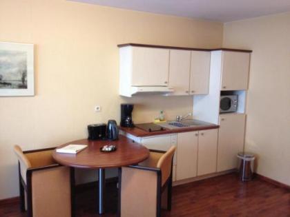 B-aparthotel Montgomery - image 14