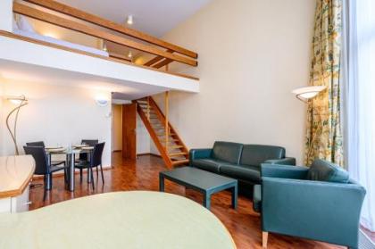 B-aparthotel Montgomery - image 4