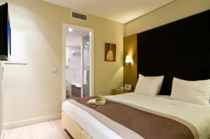 B-aparthotel Montgomery - image 6