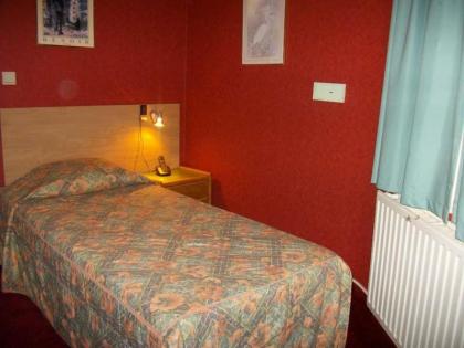 Hotel Evergreen - image 6