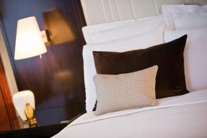 Renaissance Brussels Hotel - image 16
