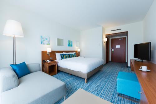 Courtyard By Marriott Brussels - image 4
