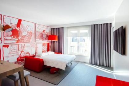 Radisson RED Brussels - image 13