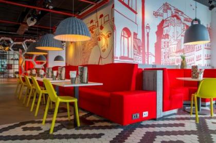 Radisson RED Brussels - image 5