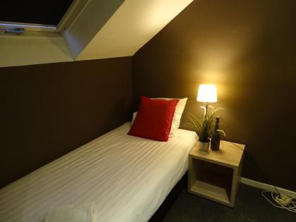 Budget Flats Brussels - image 18