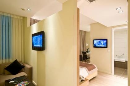 B-aparthotel Grand Place - image 10