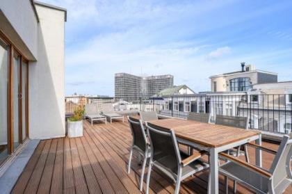 B-aparthotel Grand Place - image 18