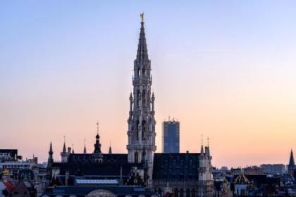 B-aparthotel Grand Place - image 20