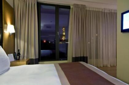 B-aparthotel Grand Place - image 7