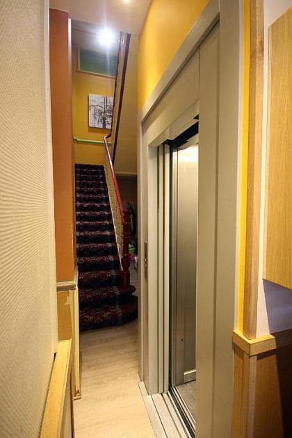 Hotel Derby - image 8