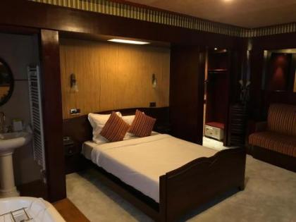 Hotel Esperance - image 10
