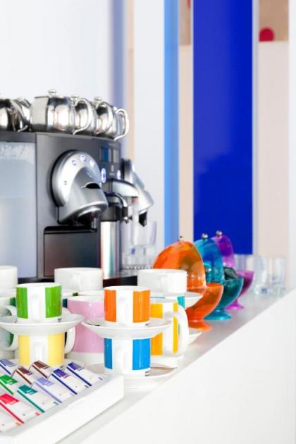 The Pantone Hotel Brussels - image 14