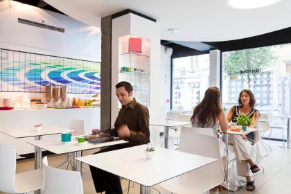 The Pantone Hotel Brussels - image 15