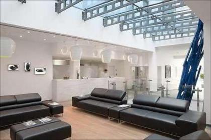 Aqua Hotel Brussels - image 17