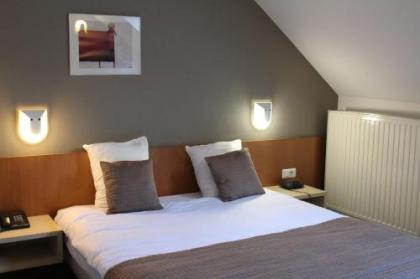 Hobbit Hotel Zaventem - image 11