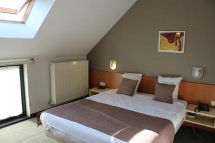 Hobbit Hotel Zaventem - image 12