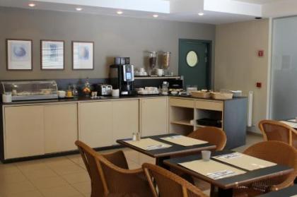 Hobbit Hotel Zaventem - image 4