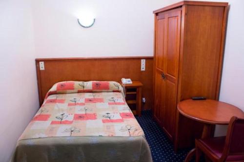 Hotel Continental Gare du Midi - image 2