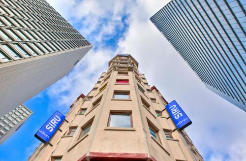 Hotel Siru - main image