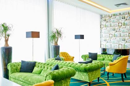 Thon Hotel Bristol Stephanie - image 2