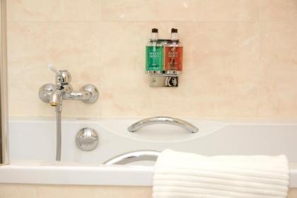 Stanhope Hotel by Thon Hotels - image 3