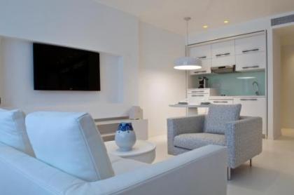 B-aparthotel Regent - image 13