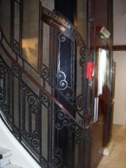 Hotel Manhattan - image 14