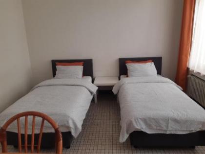 Rentbynight Aparthotel - image 8