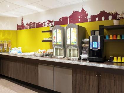 ibis Styles Hotel Brussels Centre Stéphanie - image 3