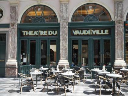 Le Vaudeville - image 2