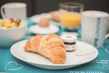 Motel One Brussels - image 10
