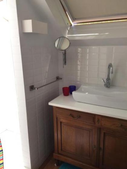 Guest House Les 3 Tilleuls - image 6