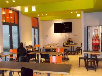Brxxl 5 City Centre Hostel - image 11