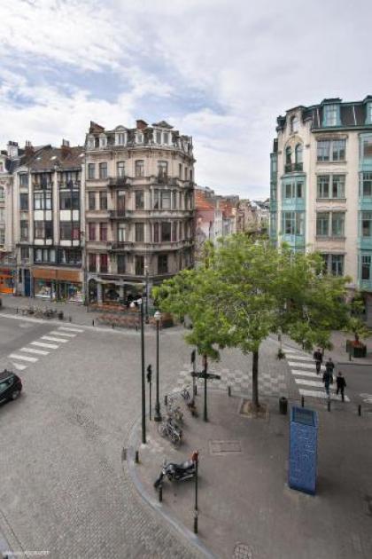 Smartflats City - Manneken Pis - image 3