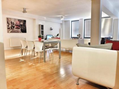 ApartmentsApart Brussels - image 10