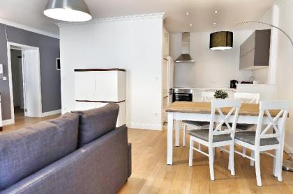 ApartmentsApart Brussels - image 3