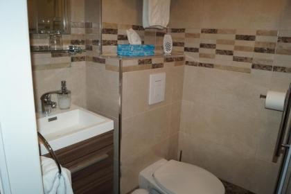 EU Guesthouse - image 14
