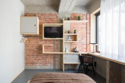 Jam Hotel - image 2