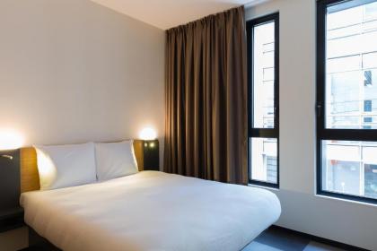 easyHotel Brussels City Centre - image 19