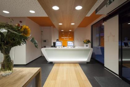 easyHotel Brussels City Centre - image 5