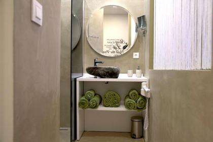 B&B BE IN BRUSSELS - image 17