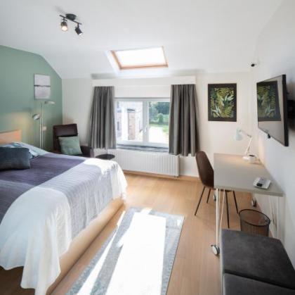 Barbara's Bed & Breakfast - image 3