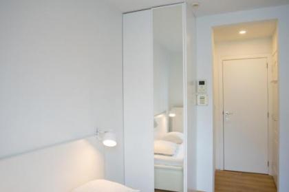 Charming Apartments near Avenue Louise - image 15