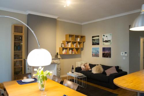 Charming Apartments near Avenue Louise - image 4