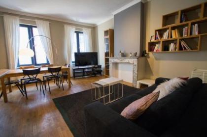 Charming Apartments near Avenue Louise - image 5